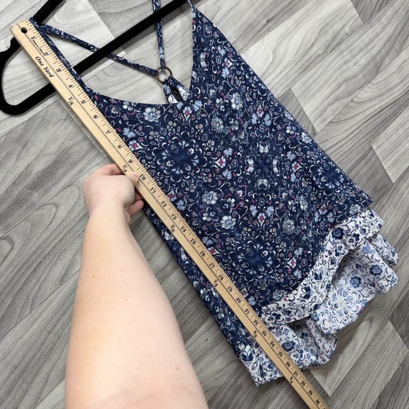 Maurices Halter Top Women's Large Blue Floral Sleeveless High Low Pullover - Picture 9 of 11